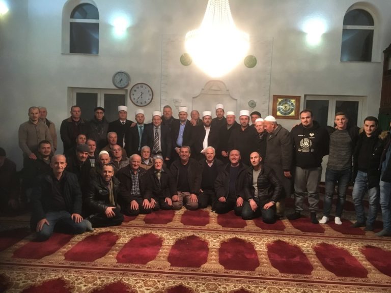 Livoqasit me këndimin e Mevludit shënuan ditëlindjen e Pejgamberit a.s.