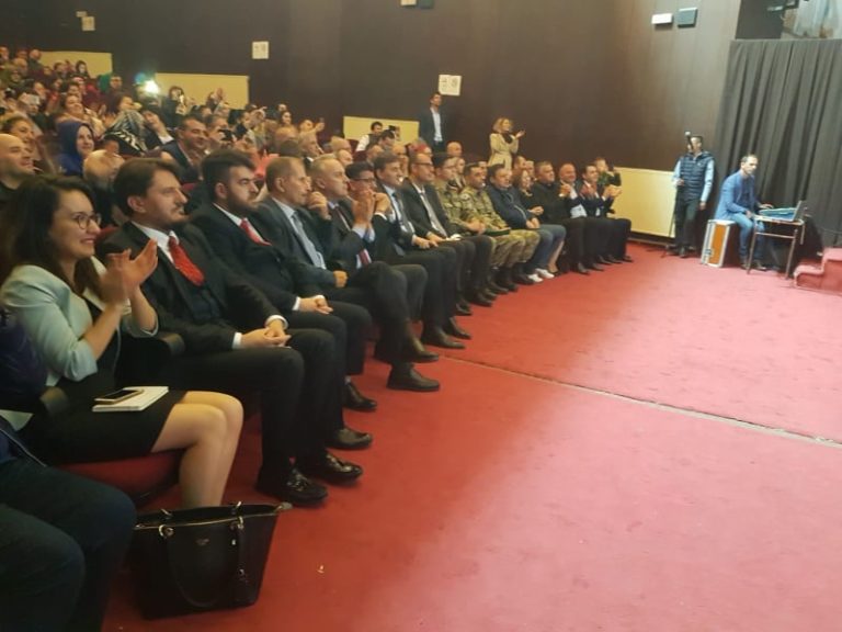 Kryetari i KBI Naim ef.Aliu dhe Vedat ef.Sahiti moren pjesë nëmanifestimin e festes së Turqve të Kosovës