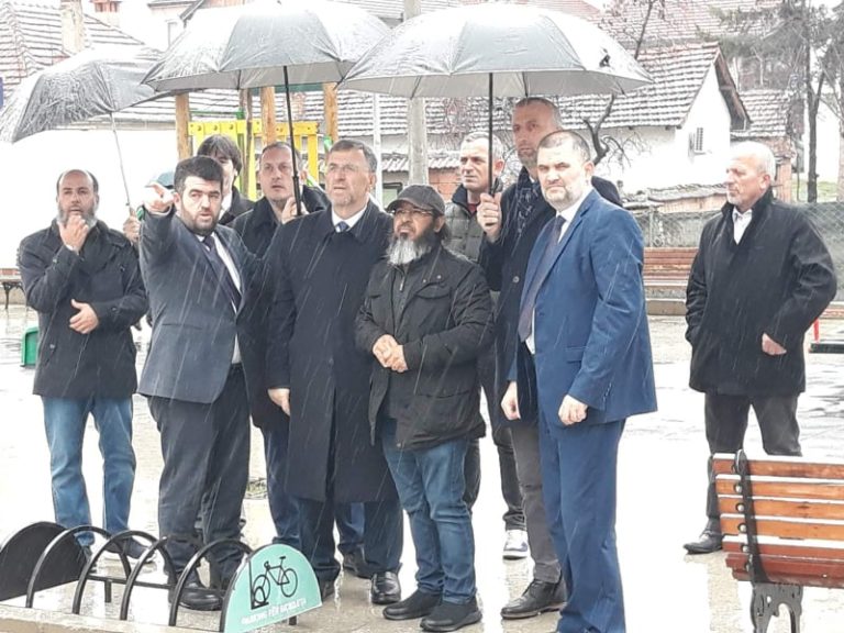 Myftiu Tërnava me delegacionin e shtetit të Katarit  viziton kreun e KBI të Gjilanit!