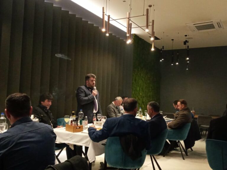 Këshilli i Bashkësisë Islame shtroi iftar për imamët e Komunës së Gjilanit