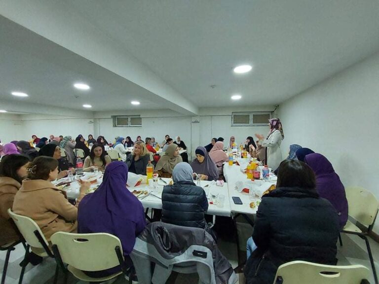 Këshilli i Bashkësisë Islame në Gjilan në sofrën e iftarit sot kishte grupet e mësim besimit të gjinisë femërore