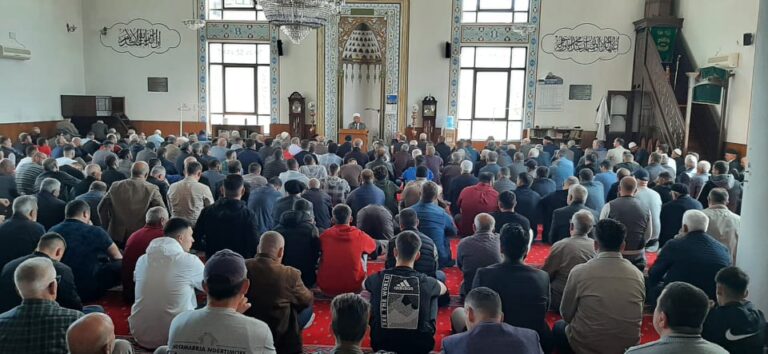Mësimdhënësit medresesë “Alaudin “ vizituan xhamitë e Gjilanit