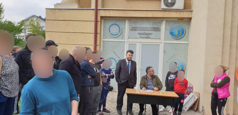 Këshilli i Bashkësisë Islame në prag të Bajramit të Fitrit ndihmon 245 familje në nevojë