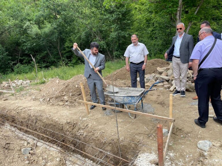 Në Dunav pas përfundimit të xhamisë, hedhet gur themeli i Mejtepit të xhamisë mulla Idriz Gjilanit